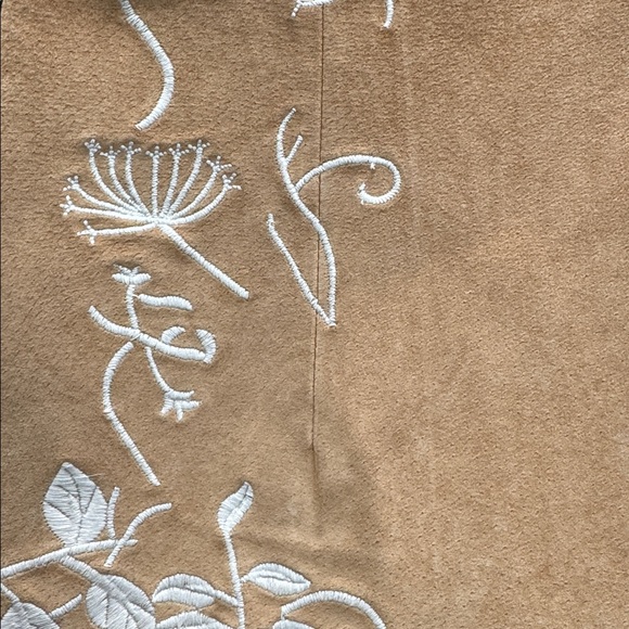 VINTAGE Arden B Tan Suede Floral Embroidered Blazer - Picture 8 of 9